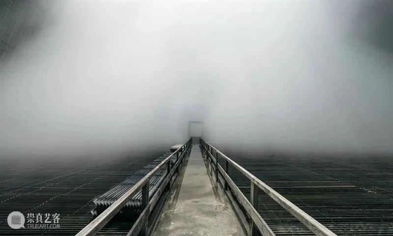 建筑丨冷却塔的艺术——冰冷压迫的对称结构 博文精选 中国舞台美术学会 结构 冷却塔 建筑 艺术 设计师 艺术家 左右 摄影师 风景 照片 崇真艺客